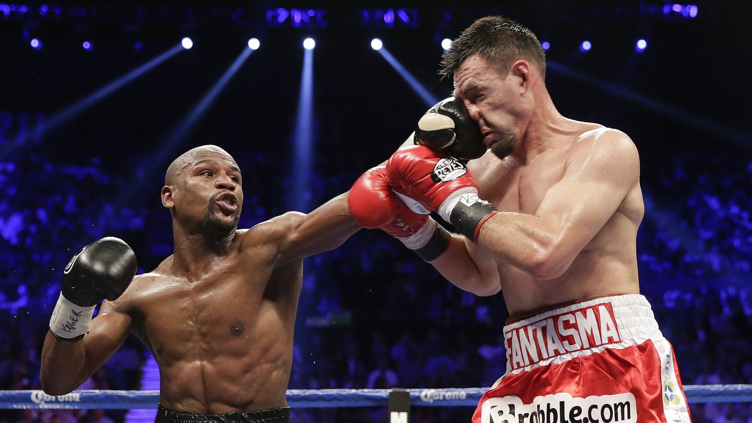 JIU YOU GAME-塔特的球场智慧与精准的进攻策划，使袋鼠队战无不胜